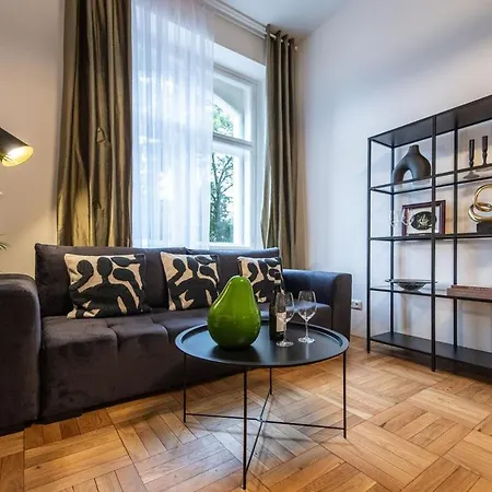 Διαμέρισμα Stylish Renovated